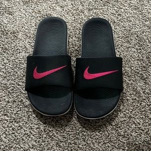 Women’s Nike slides